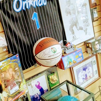 A Universal Pawn - Lots of sports stuff - Pawn Shops Near Me - Tampa, Florida