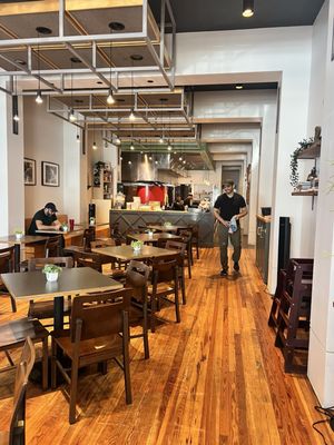 Rodrigo's Craft Pizza by null