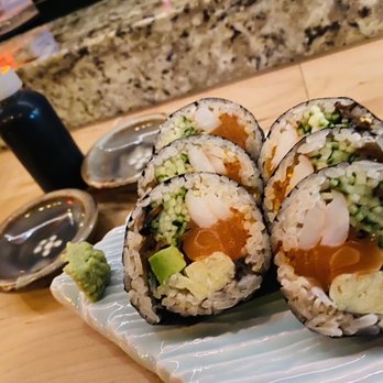 Omai Restaurant - Omai futomaki - interesting truffle infused futomaki! - Japanese Near Me - Toronto, Ontario