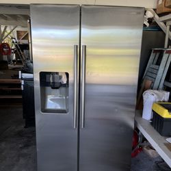 Appliance Medic - Refrigerator Repair