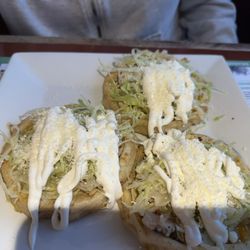 Emely's Pizza Restaurant - Chicken Sopes