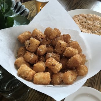Bully Ranch Restaurant - Truffle tots - American Near Me - Vail, Colorado