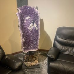 American Biodental Center - Relaxing waiting room....