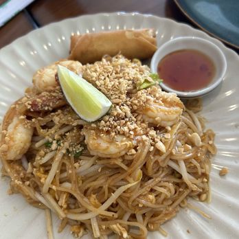 The Peppery Thai Restaurant - Pad Thai (GF) - Thai Near Me - Braintree, Massachusetts
