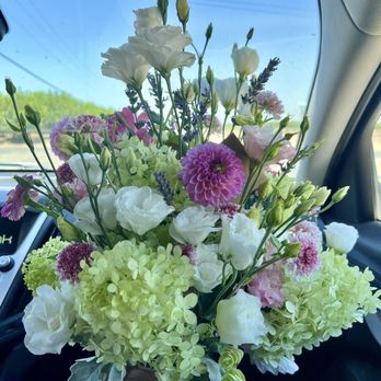 Fleurie Flower Studio - Florists Near Me Fleurie Flower Studio - Florists Near Me