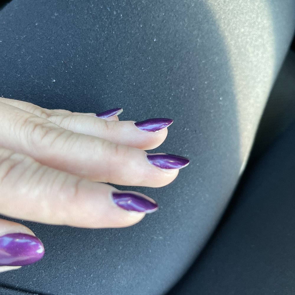 Nail Fever - Uneven nails....I've had worse experiences so I just drove off... excuse the Nail dust still on my clothes - Nail Salons Near Me - Antioch, California