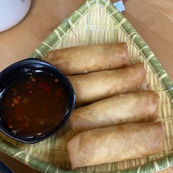 Dumpling World - Spring rolls - Chinese Near Me - Austin, Texas
