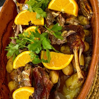 A Cozinha do Manel - Roasted goat with potatoes and orange slices, delicious! - Restaurants Near Me - Porto, 13