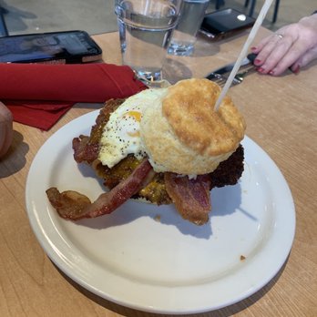 Sweet Lake Biscuits & Limeade - Breakfast & Brunch Near Me - Draper, Utah Sweet Lake Biscuits & Limeade - Breakfast & Brunch Near Me - Draper, Utah