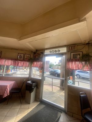 Roper's Ribs by null
