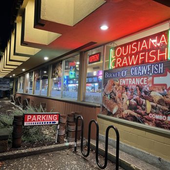 Bucket O' Crawfish- Alameda - 12/14/24 Exterior - Cajun/Creole Near Me - Alameda, California