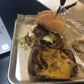 1720 Burger Bar - Kelly Burger 1720 Fries - Burgers Near Me - Florence, South Carolina