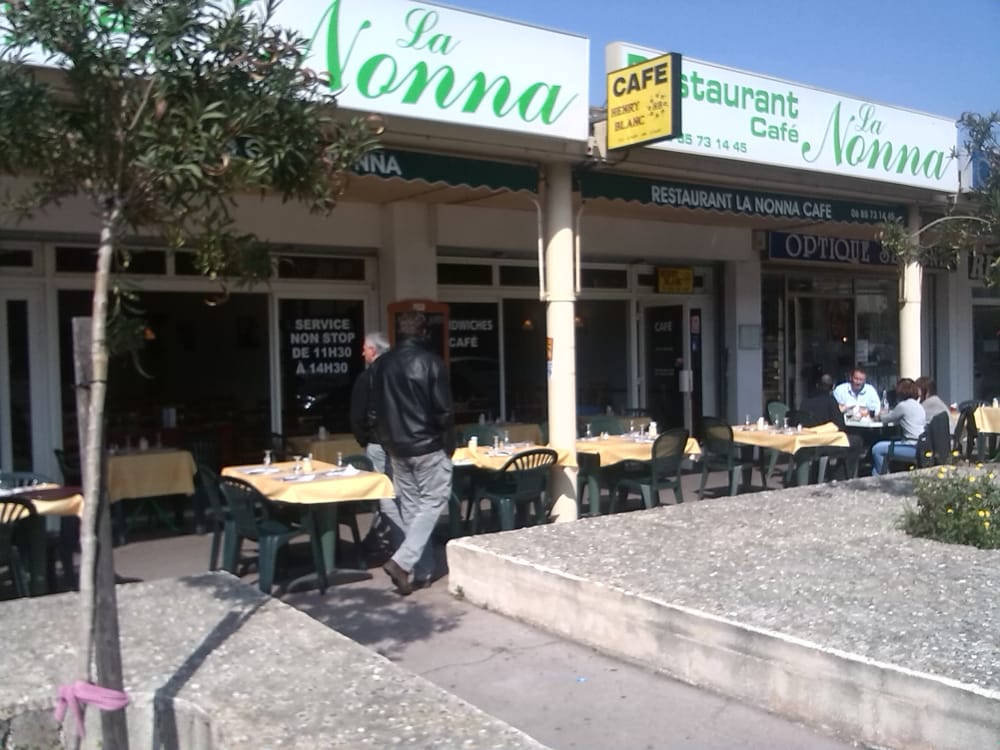 20 Rue Aviateur Le Brix 13009 Marseille