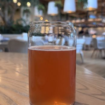 Summer House - Cali Squeeze - Blood Orange, Citrus Wheat Ale, CA, 5% - New American Near Me - Las Vegas, Nevada