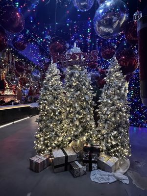 Frosty's Christmas Bar Houston by null