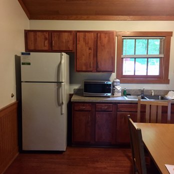 Bear Creek Lake State Park - Cabin 4: kitchen/dining area. - Parks Near Me - Cumberland, Virginia Bear Creek Lake State Park - Cabin 4: kitchen/dining area. - Parks Near Me - Cumberland, Virginia