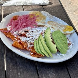 Chilaquiles Chilaquiles