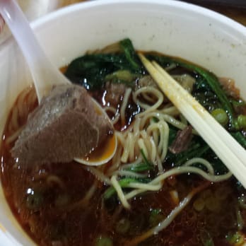 Naniwa-Ya Ramen - Chunks of beef, fresh spinach, and oodles of ramen! - Ramen Near Me - Honolulu, Hawaii Naniwa-Ya Ramen - Chunks of beef, fresh spinach, and oodles of ramen! - Ramen Near Me - Honolulu, Hawaii