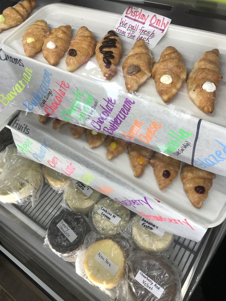 BURNEYS SWEETS & MORE 37 Photos & 36 Reviews 517 Outlet Center Dr