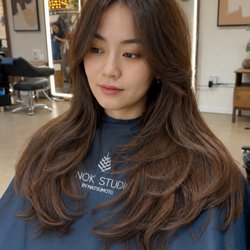 Upgrade your look with soft, face-framing layers. Perfect for adding natural bounce and making everyday styling a breeze!