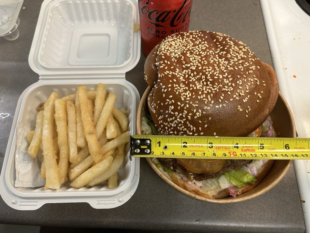 MED GRILL & BAR Updated August 2024 1157 Davie Street, Vancouver