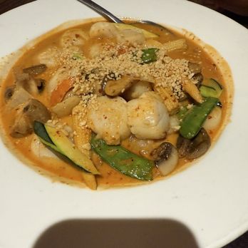 Red Tea House - Red curry scallops - Chinese Near Me - Pittsburgh, Pennsylvania
