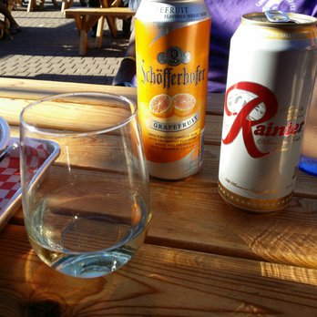 The 100 Pound Clam - Prosecco, Hefeweizen, and the old standard Rainier - Seafood Near Me - Seattle, Washington The 100 Pound Clam - Prosecco, Hefeweizen, and the old standard Rainier - Seafood Near Me - Seattle, Washington