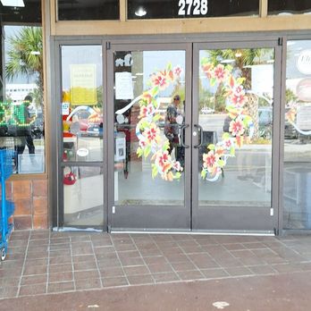 Treasure Marts - Antiques Near Me - Mount Dora, Florida