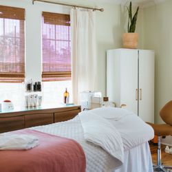 Peche Skin Co - Come relax!