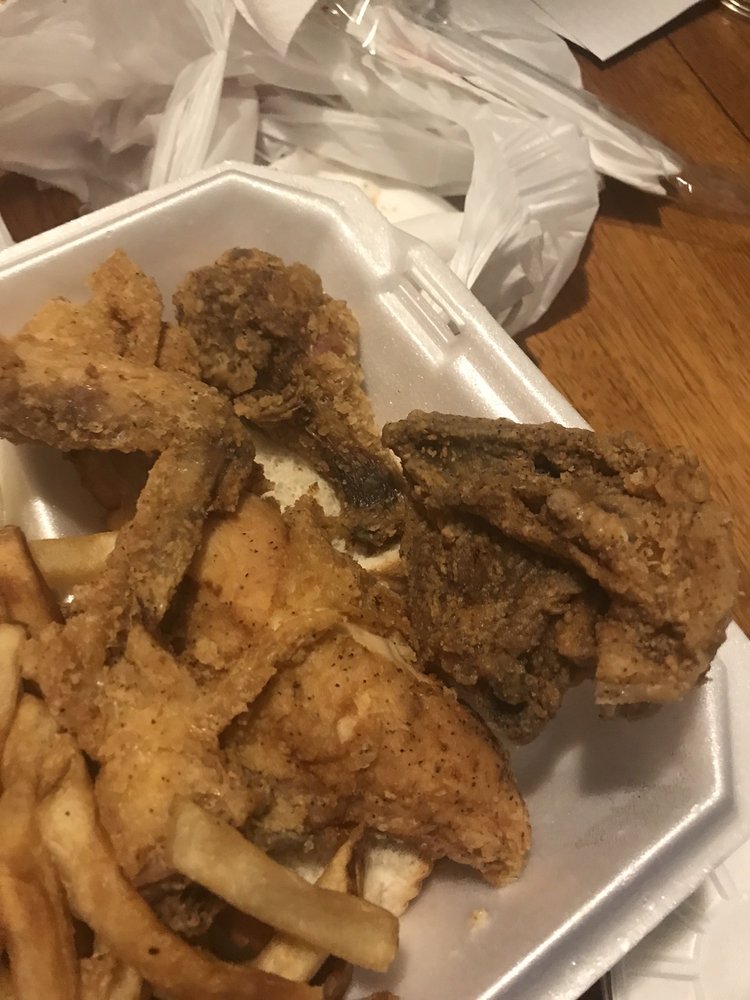 CHARLIE STAPLES BARBQUE 45 Photos & 109 Reviews 372 W Rayen Ave