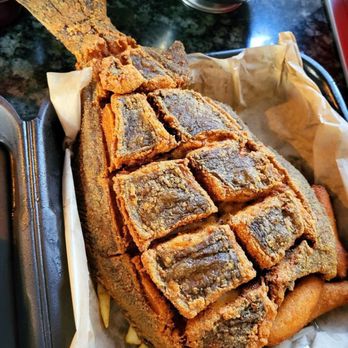Front Street Fish - Seafood Near Me - New Bern, North Carolina