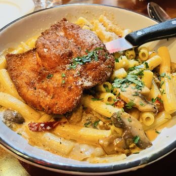 Mondo's Italian Restaurant - Breaded Chicken Marsala Cream - Italian Near Me - Charleston, South Carolina Mondo's Italian Restaurant - Breaded Chicken Marsala Cream - Italian Near Me - Charleston, South Carolina
