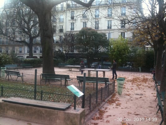 Square Maurice Gardette by null