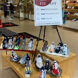 Tops Shoes