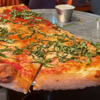 Home Slice Pizza - Pizza Near Me - Austin, Texas