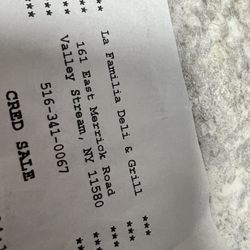La Familia Deli & Grill - Got overcharged