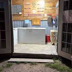 Myers Century Farm - Entrance into the store
