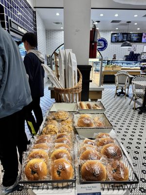 Paris Baguette by null