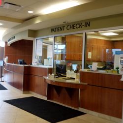Summa Health System - Akron Campus - ACH Emergency room Do not Come here if you don't Have Too! Use Urgent care or Another Hospital in Barberton !