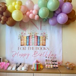 STEM Spot - Dessert table