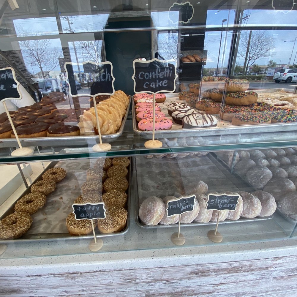 Doughnut - Donuts Near Me - Woodridge, Illinois