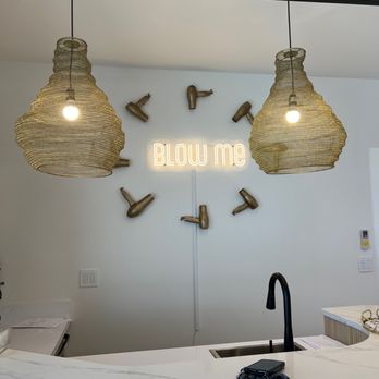 Luxe. Salon & Medspa - Hair Salons Near Me - Spokane, Washington