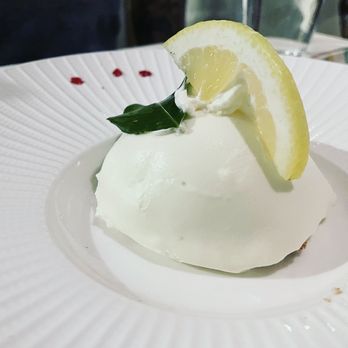 Il Fornillo - Lemon cake - Italian Near Me - Positano, SA