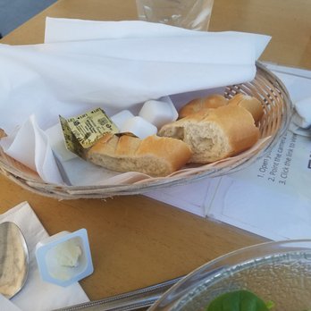 The Grill - Bread basket with butter - American Near Me - Lone Pine, California