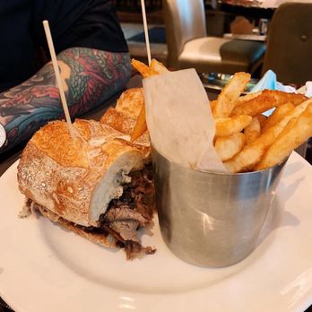 Roanoke - Grilled Hanger Steak - Cocktail Bars Near Me - Chicago, Illinois