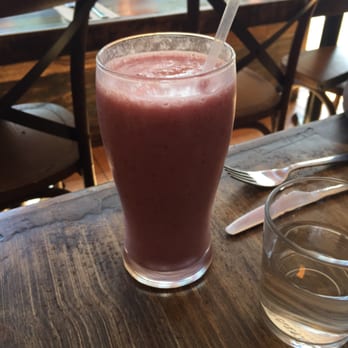 Kulushkat - Strawberry banana coconut milk smoothie - Middle Eastern Near Me - Brooklyn, New York Kulushkat - Strawberry banana coconut milk smoothie - Middle Eastern Near Me - Brooklyn, New York