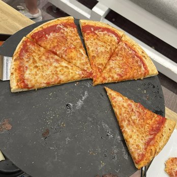 Main Event Murfreesboro - Cheese pizza - Arcades Near Me - Murfreesboro, Tennessee Main Event Murfreesboro - Cheese pizza - Arcades Near Me - Murfreesboro, Tennessee