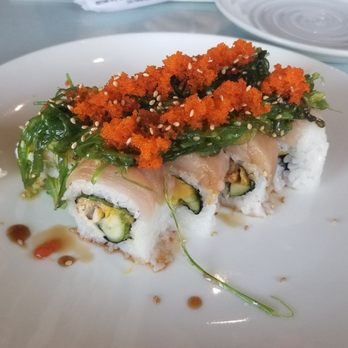 Sushi Kazu - Hawaiian Roll (4/5) - Japanese Near Me - San Francisco, California Sushi Kazu - Hawaiian Roll (4/5) - Japanese Near Me - San Francisco, California