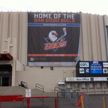 San Diego Gulls - Gulls banner outside the arena - Professional Sports Teams Near Me - San Diego, California San Diego Gulls - Gulls banner outside the arena - Professional Sports Teams Near Me - San Diego, California