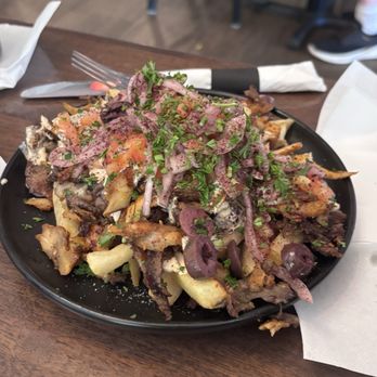 Falafel Hut Santa Rosa - Fries with shawarma - Middle Eastern Near Me - Santa Rosa, California Falafel Hut Santa Rosa - Fries with shawarma - Middle Eastern Near Me - Santa Rosa, California